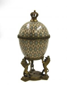egg with stand in brass, art 0668110