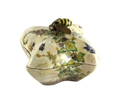 bee shaped box, art 0659200