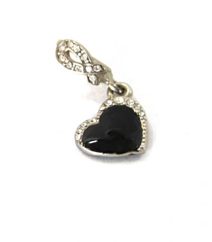 black small pendant with heart, art 076780N