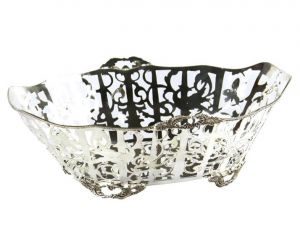 pierced basket, art 0125700