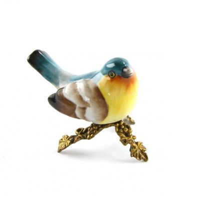 small ceramic bird on brass basement, art 0664600