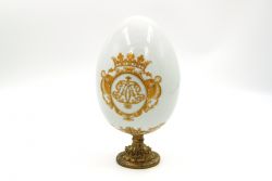 "blanche royal" large egg with basement, art 0721206B