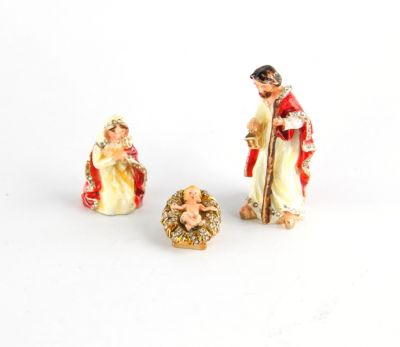 white and gold nativity, art 075480A