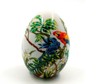 Ceramic medium egg parrots, art 9838155