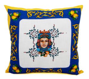 Cushion "Scent of Sicily" woman 40x40 cm with filler, art 0859740